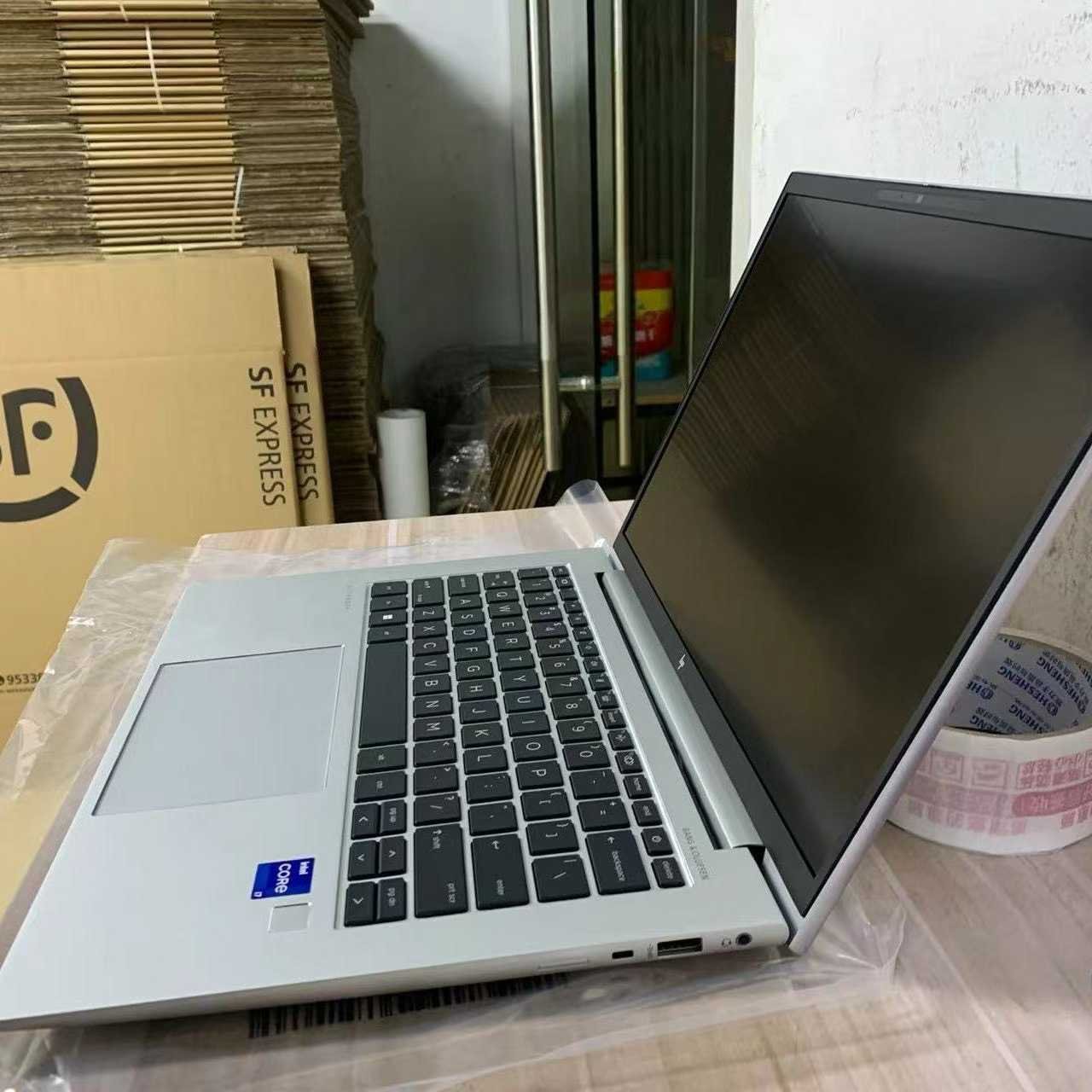 Hp Elitebook Image 2