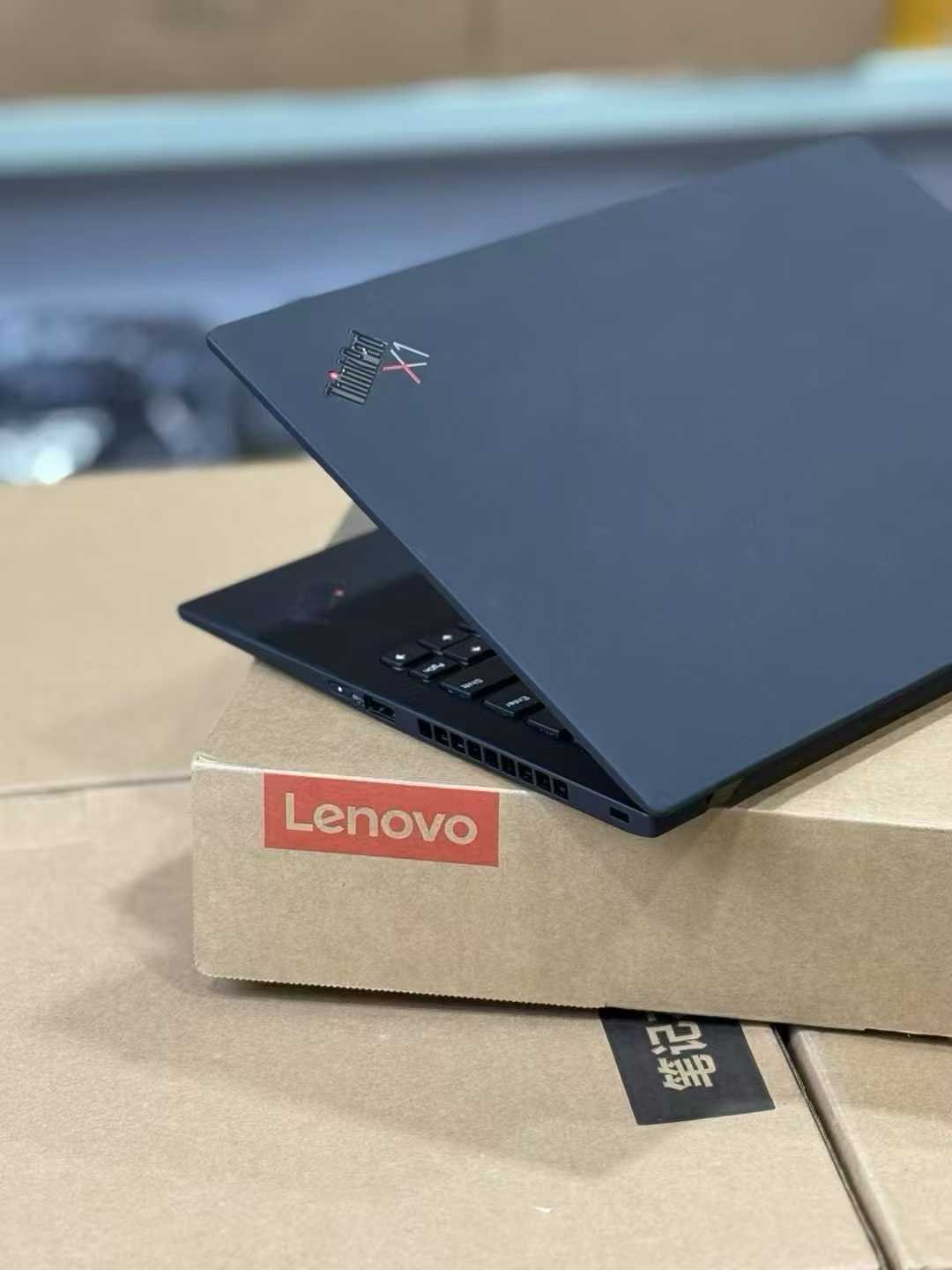 2018-2019 Lenovo thinkpad XC1 carbon Image 3