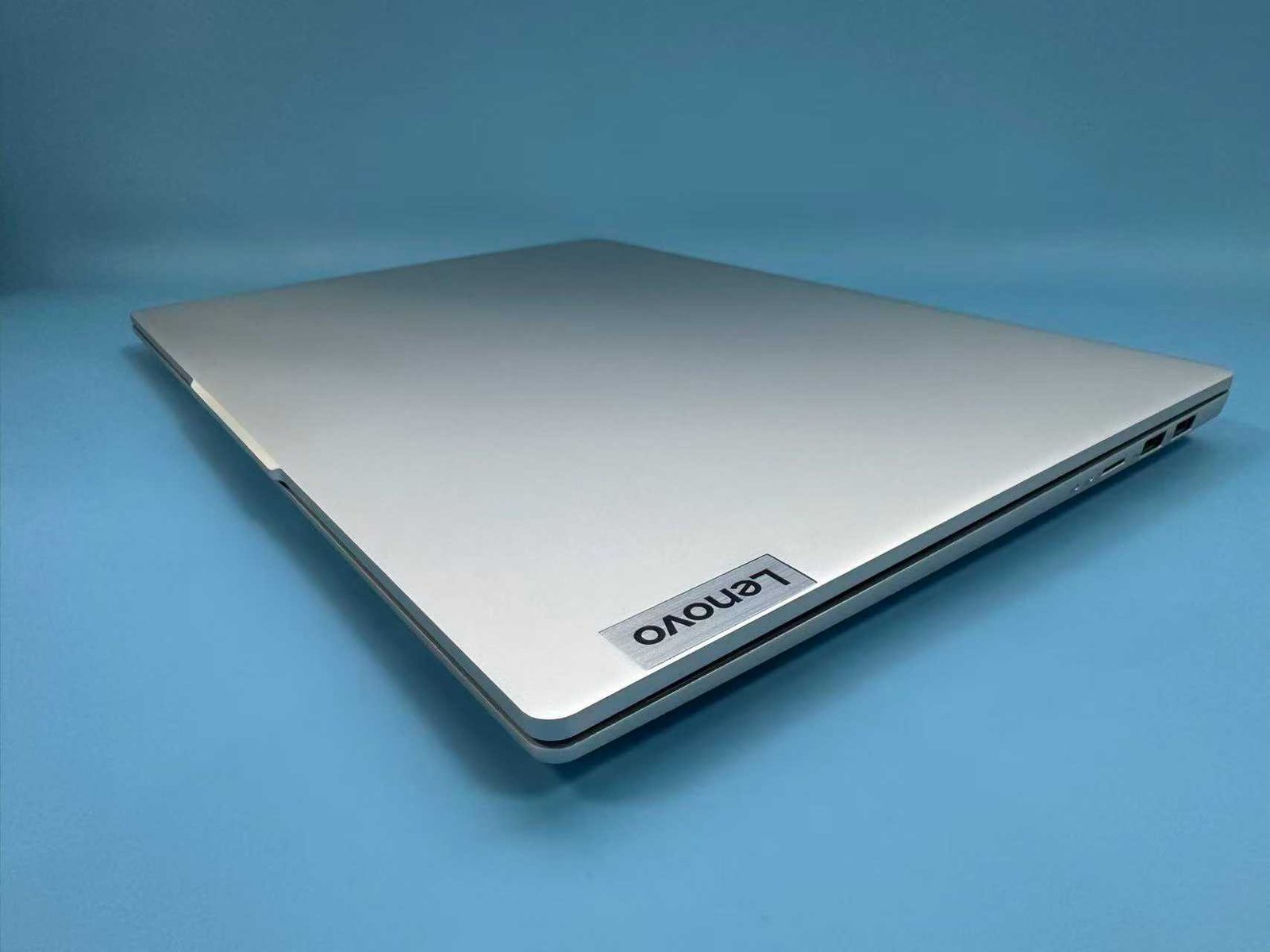 2023-2024 Lenovo i5 13th Gen H processor Image 5