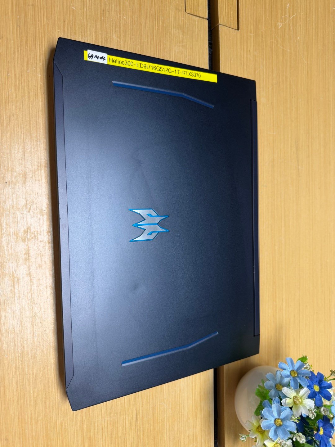 Acer Predator Helios 300 Image 3