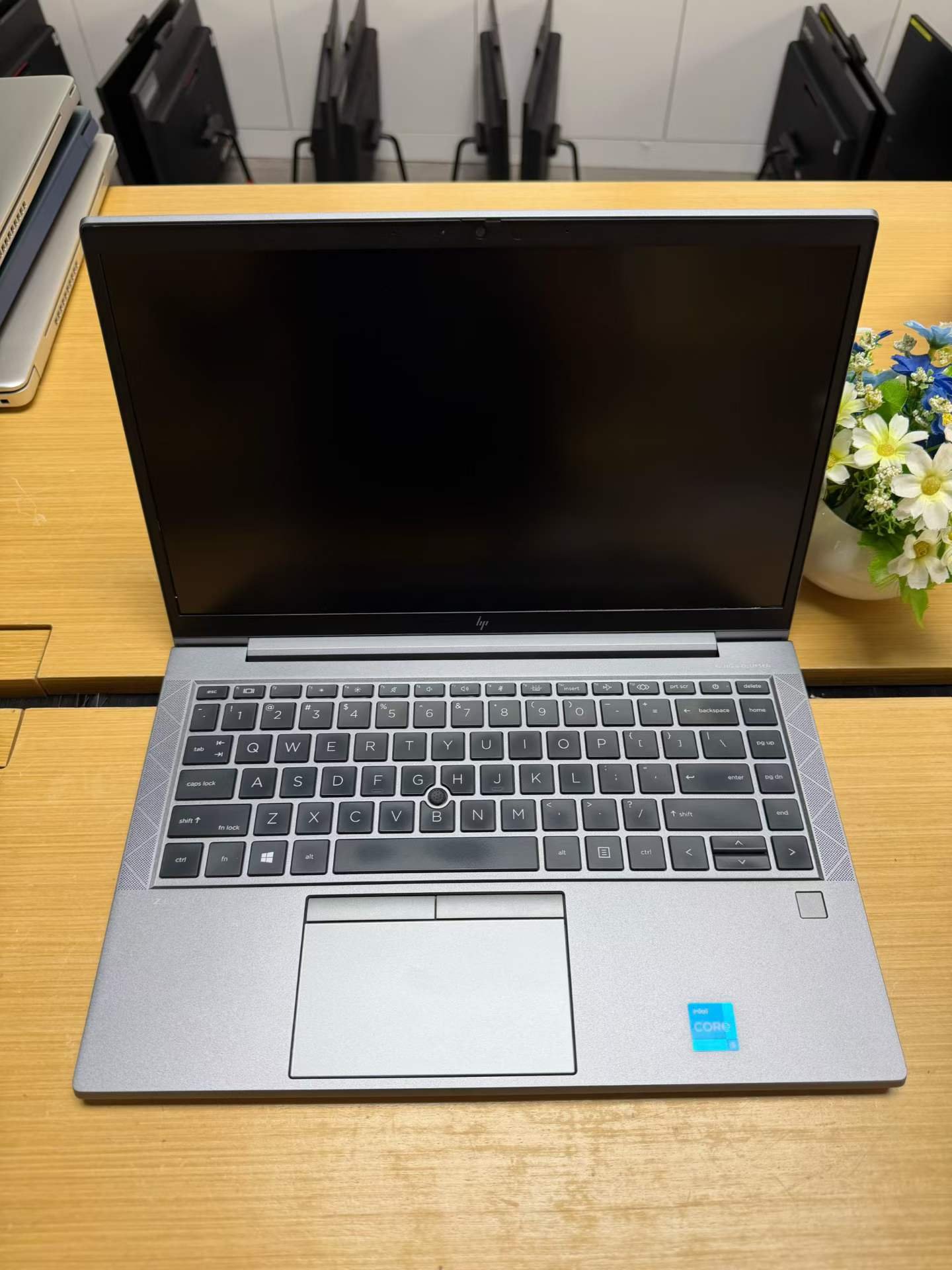Hp ZBOOK 14 14 inch Image 1