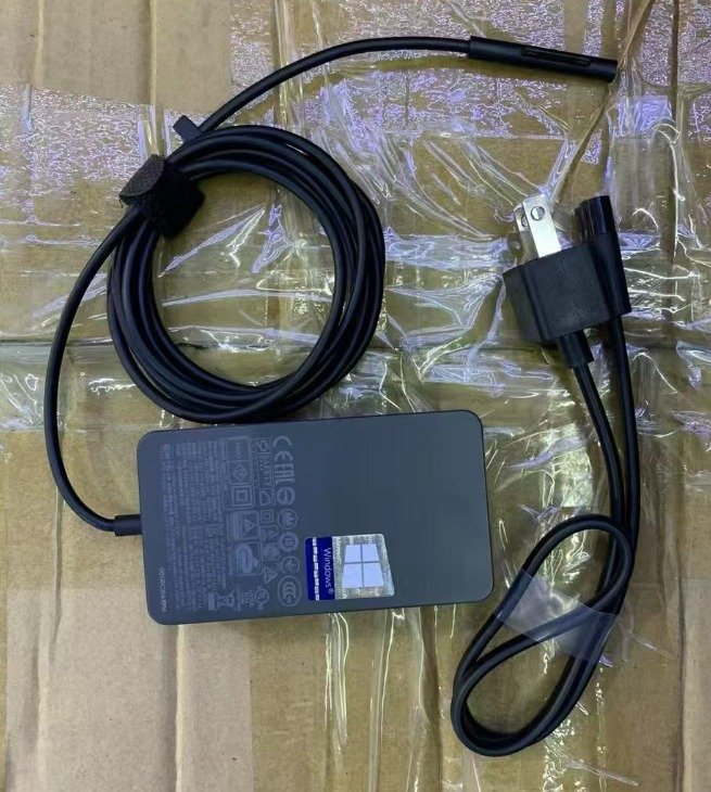 Microsoft Surface charger Image 2